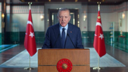 Erdoğan’dan Yeni Şafak’a tebrik: Gezi olayının karşısında dimdik durdunuz