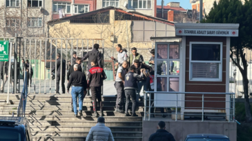 Özgür Özel’den Çağlayan Adliyesi’ndeki saldırıyla ilgili paylaşım