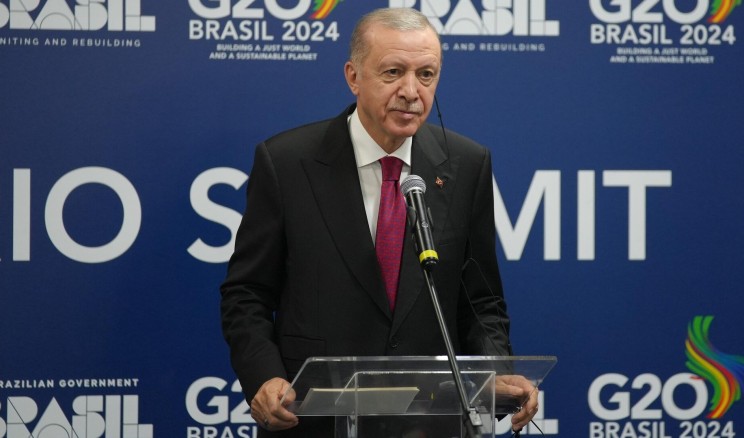 DENKLEMİN SAĞINDAKİ “ERDOĞAN”