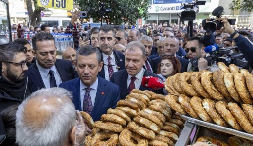 CHP’DEKİ SİYASET SAVURGANLIĞI