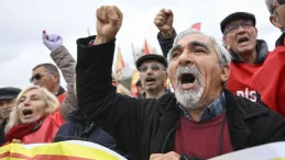 “Haydi geçmiş olsun emeklilere…”