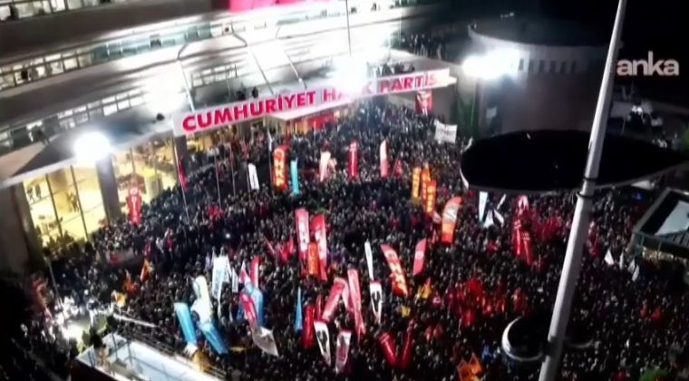 DERHALCİLER!