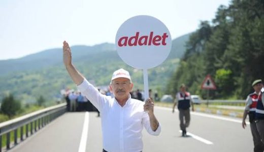 TOPLUMSAL MUHALEFETİ HALK HAREKETİ BAŞARABİLİR