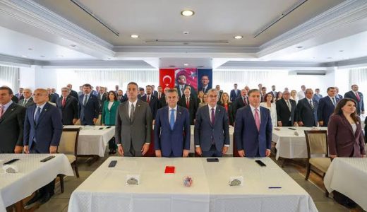 CHP İçerisinde Başarısızlıkla Sonuçlanan “Takiyye” Operasyonu ve Ortaya Çıkan Yeni Parti
